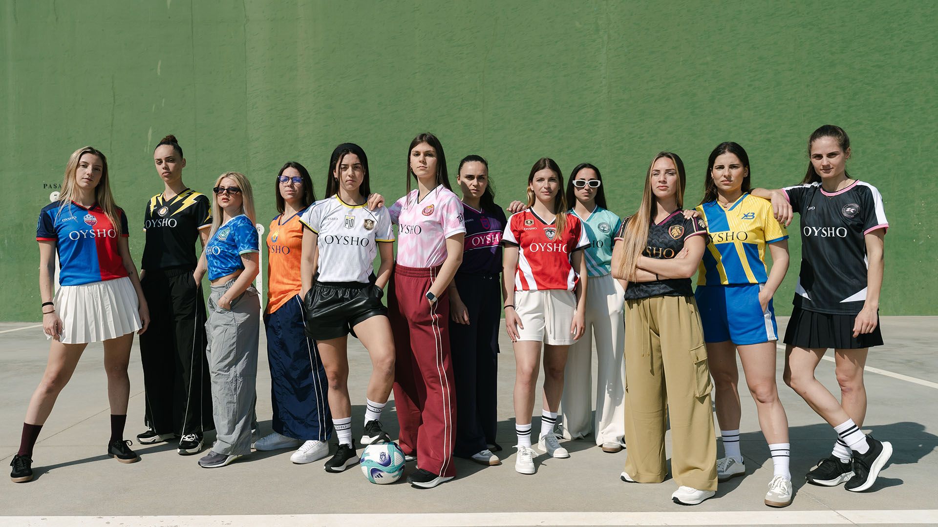 Las camisetas de la Queens League Oysho ya están a la venta
