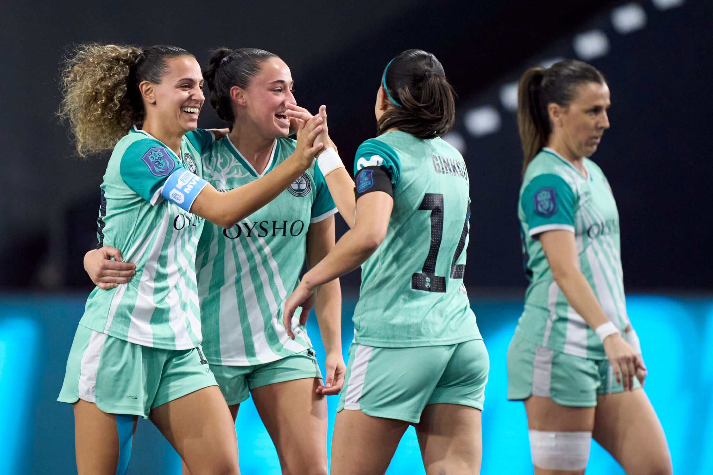 Las Troncas, Ultimate y Kunitas se clasifican para los Playoffs: estos fueron los mejores momentos de la J9 de la Queens - Blog Kings &amp; Queens League Spain